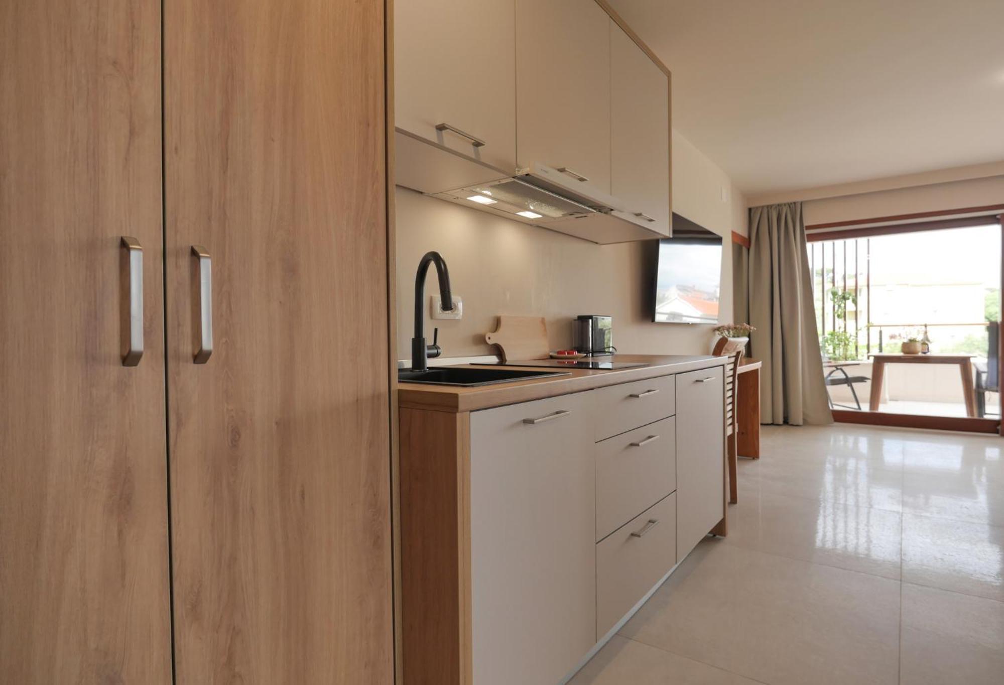 Lojena -murter Luxury Apartament Murter